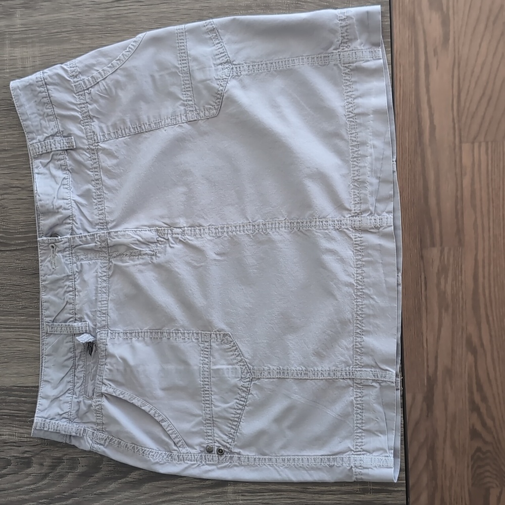 Dalia Collection size 10 grey skirt